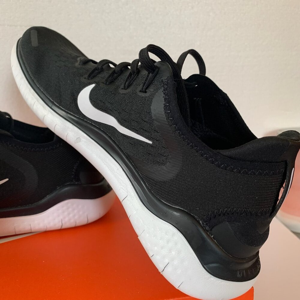 Nike Free RN - Women's Running Shoes - Picture 4 of 9